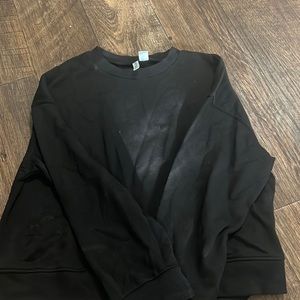 oversized black h&m sweatshirt